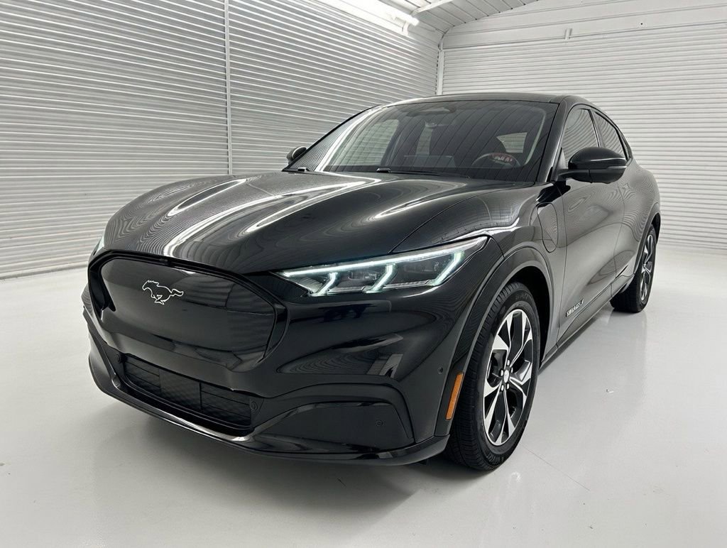 Used 2022 Ford Mustang Mach-E Premium image 5