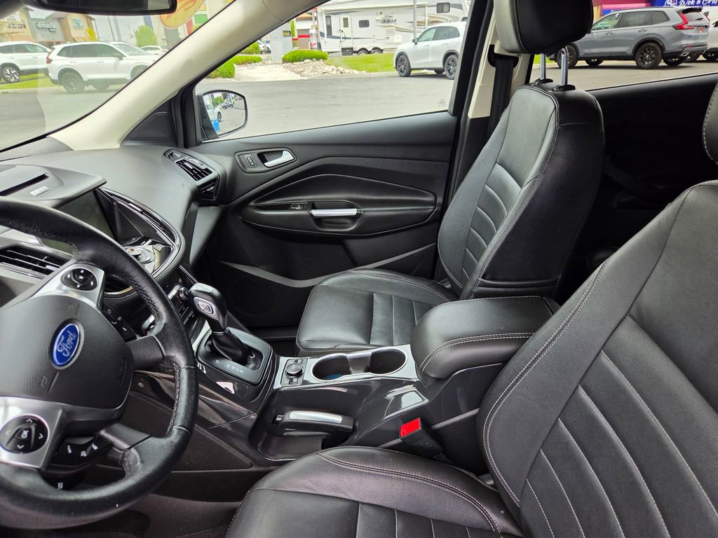 Used 2014 Ford Escape Titanium AWD/4WD image 21
