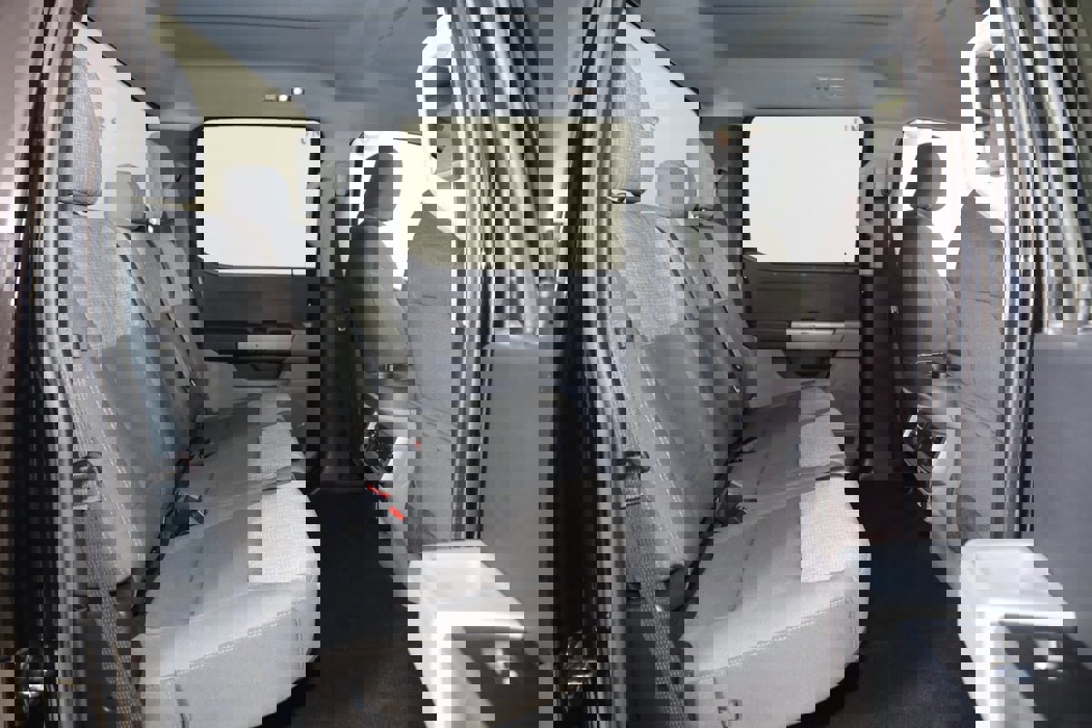 Used 2023 Ford F450 XLT w/ FX4 Off-Road Package image 12