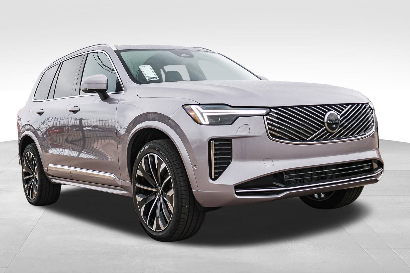 New 2026 Volvo XC90 B6 Plus w/ Protection Package AWD/4WD image 3