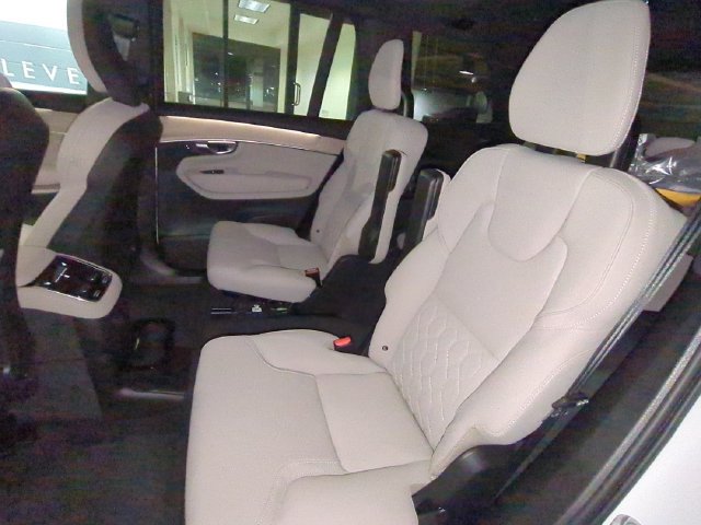 New 2026 Volvo XC90 T8 Plus w/ Protection Package AWD/4WD image 26