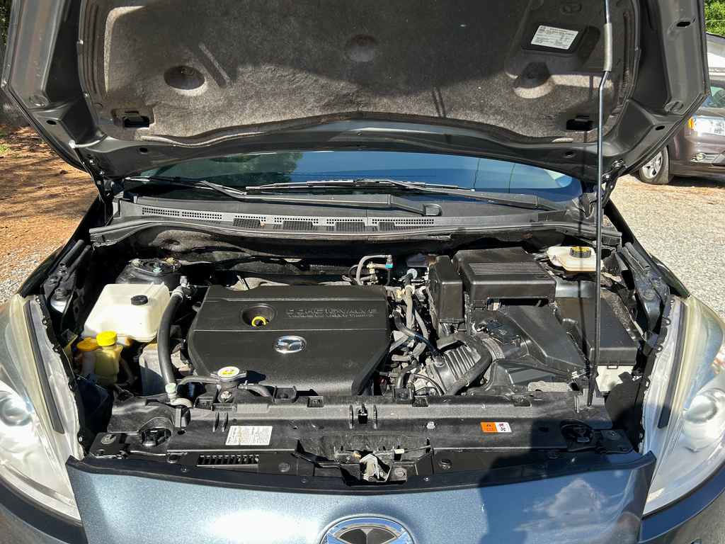 Used 2012 MAZDA MAZDA5 Sport FWD image 17