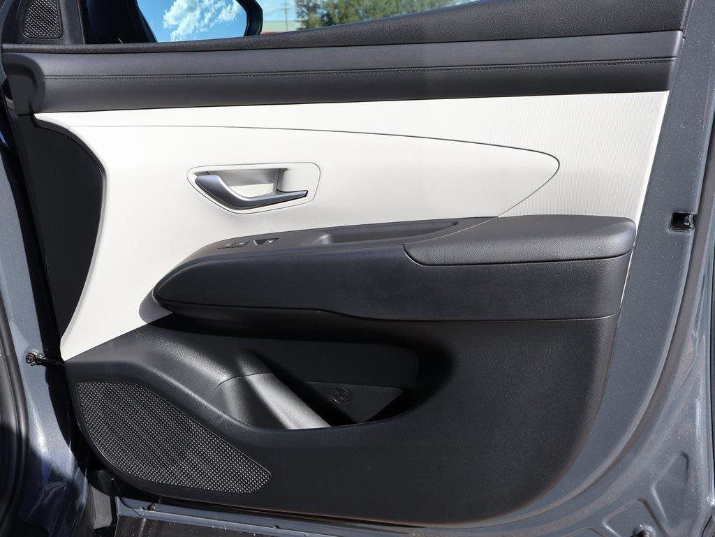 New 2026 Hyundai Tucson SEL image 9