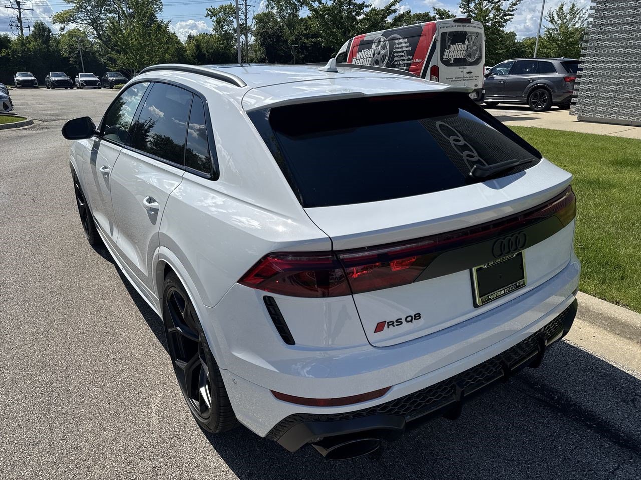 New 2026 Audi RS Q8 performance AWD/4WD image 31