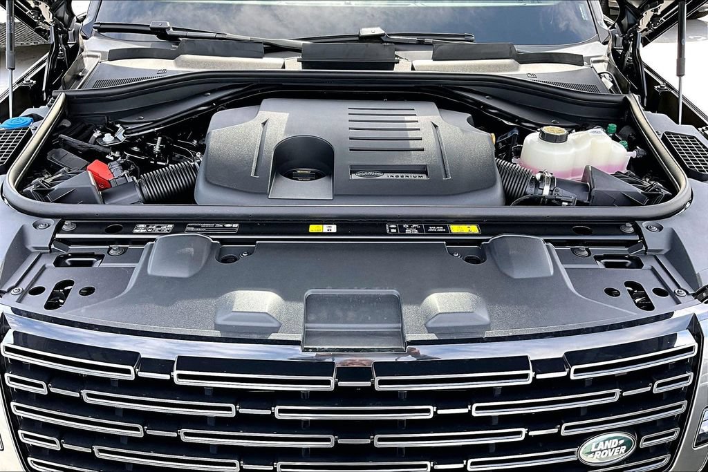 New 2027 Land Rover Range Rover SE AWD/4WD image 12