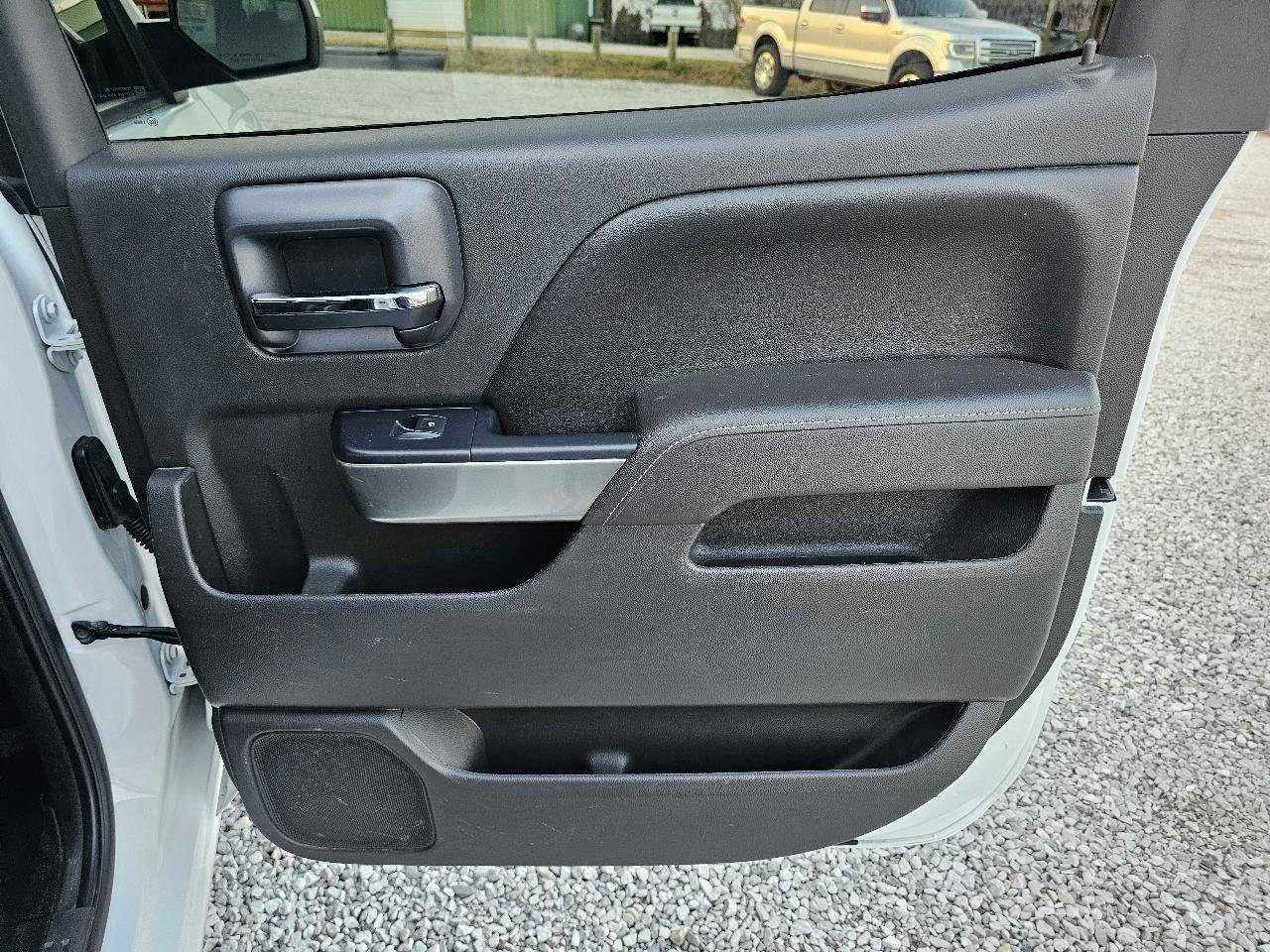 Used 2017 Chevrolet Silverado 1500 LT w/ Texas Edition image 28
