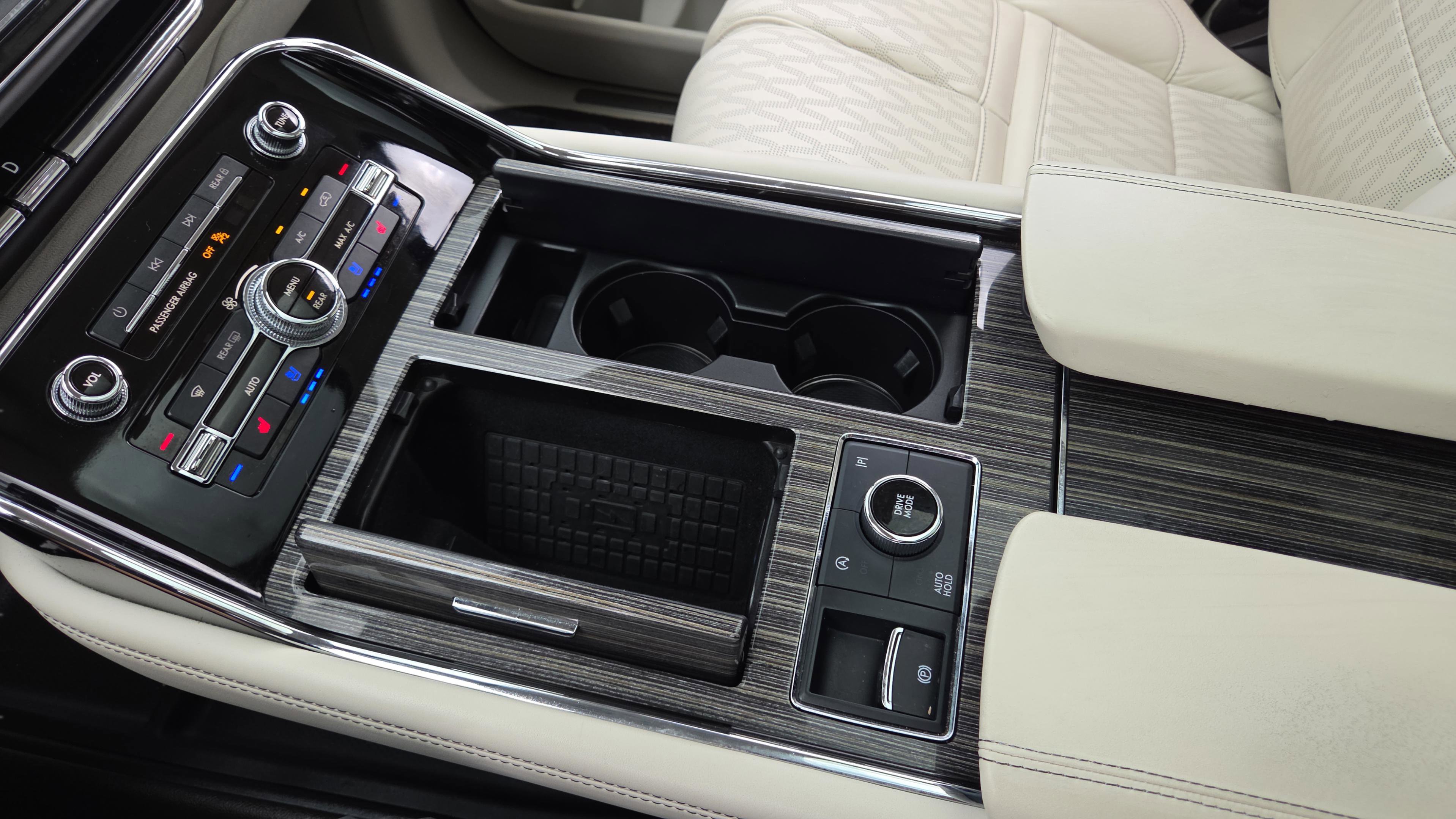 Used 2022 Lincoln Navigator Black Label AWD/4WD image 33