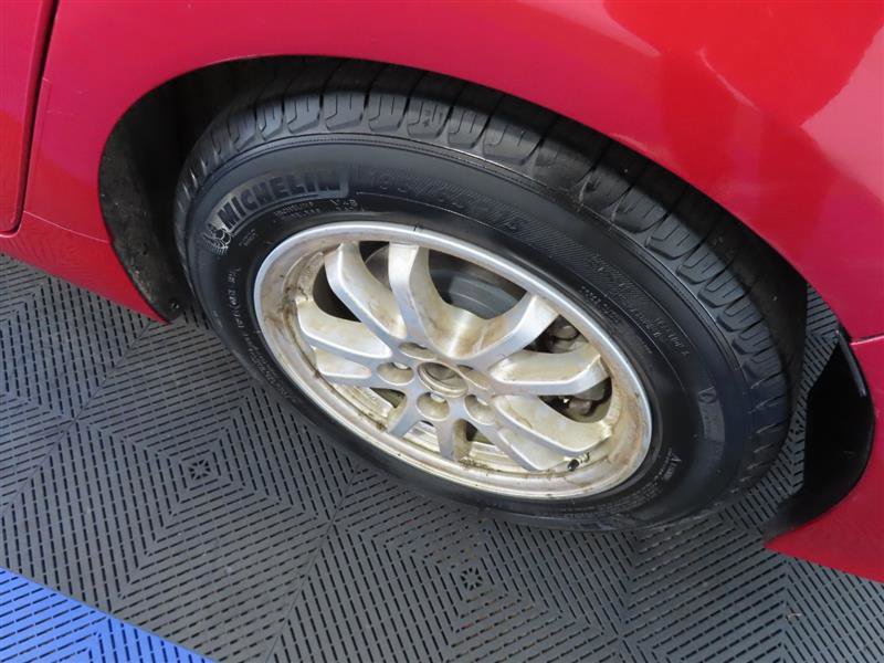 Used 2021 Toyota Prius Prime XLE w/ Carpet Mat Package (TMS) image 6