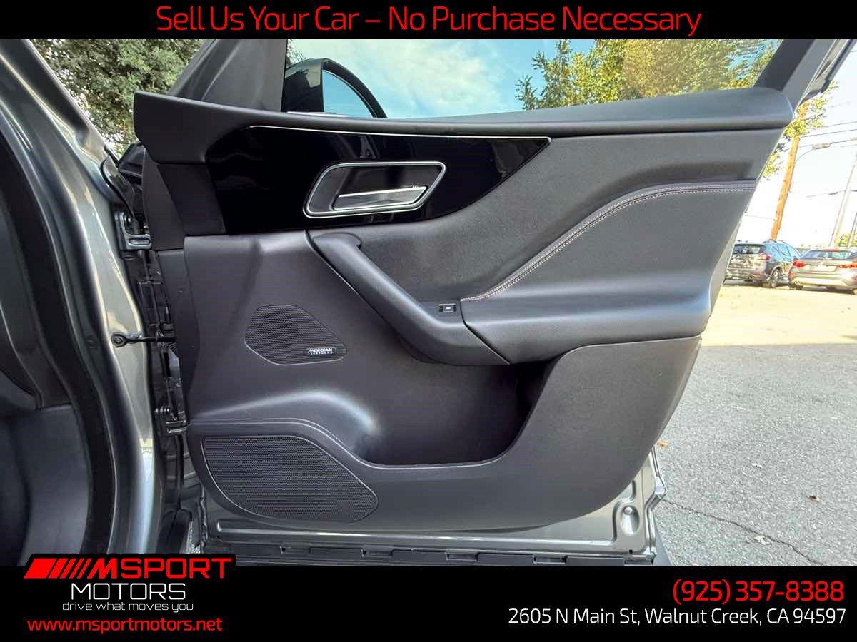 Used 2018 Jaguar F-PACE Prestige AWD/4WD image 37