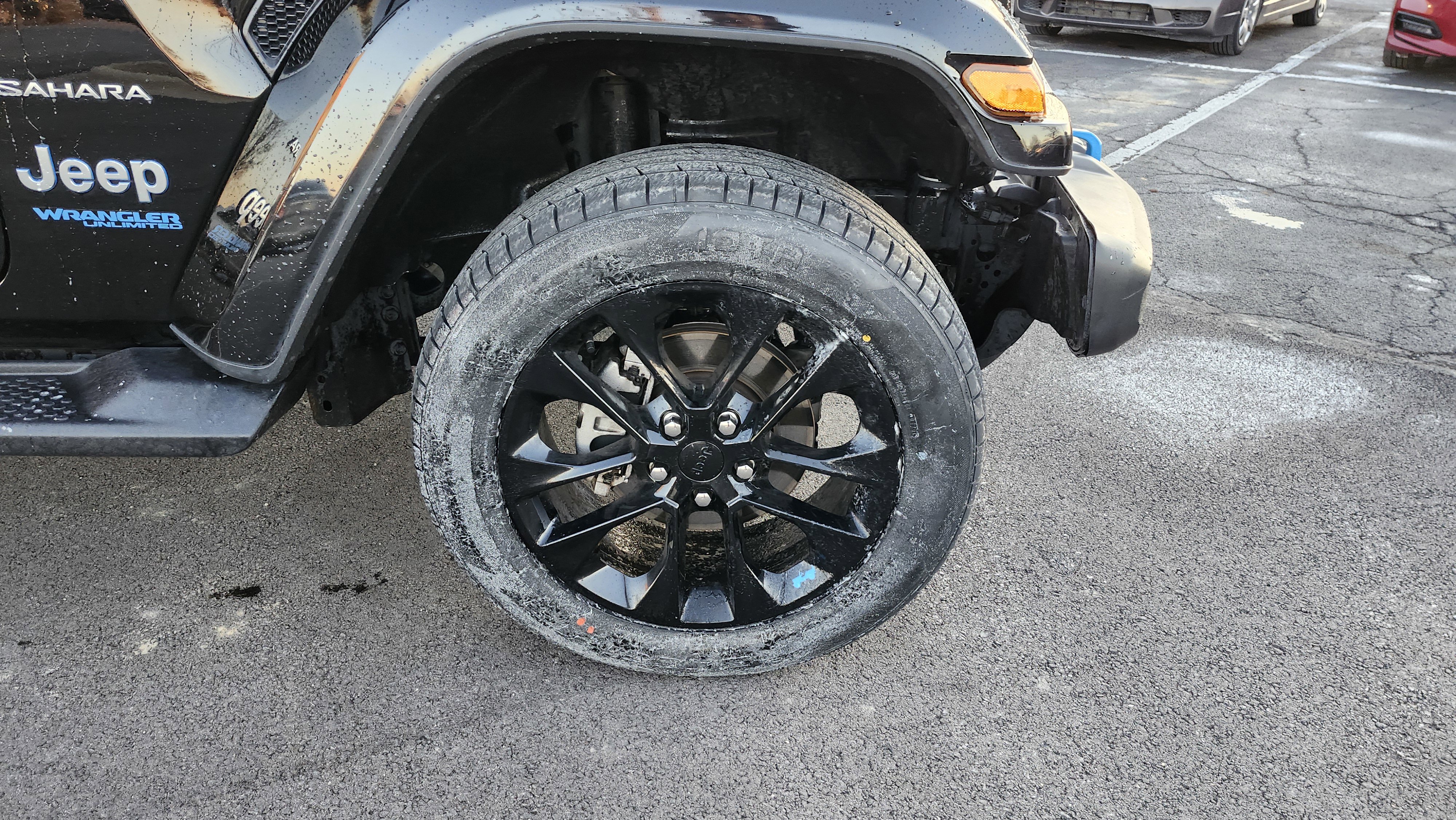 Used 2022 Jeep Wrangler Unlimited Sahara w/ Cold Weather Group image 11