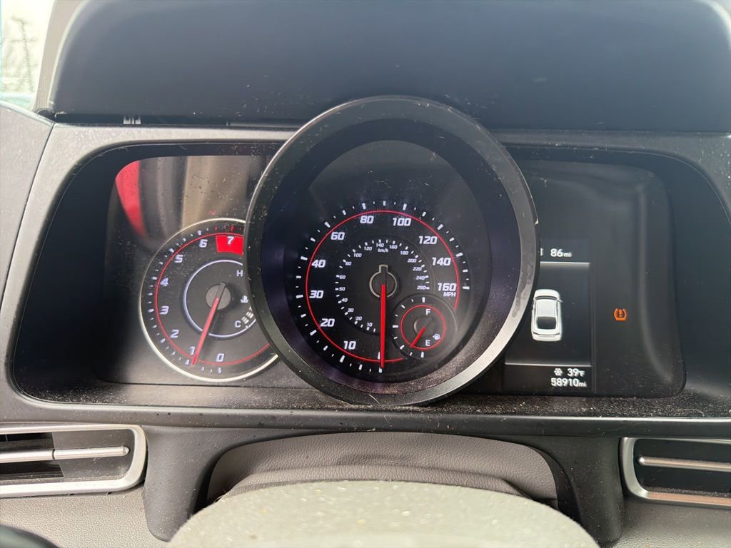 Used 2021 Hyundai Elantra SEL image 9