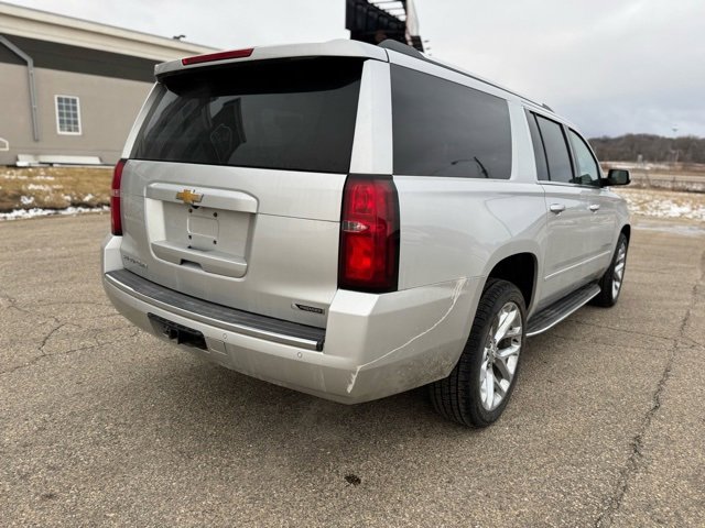 Used 2017 Chevrolet Suburban Premier image 14