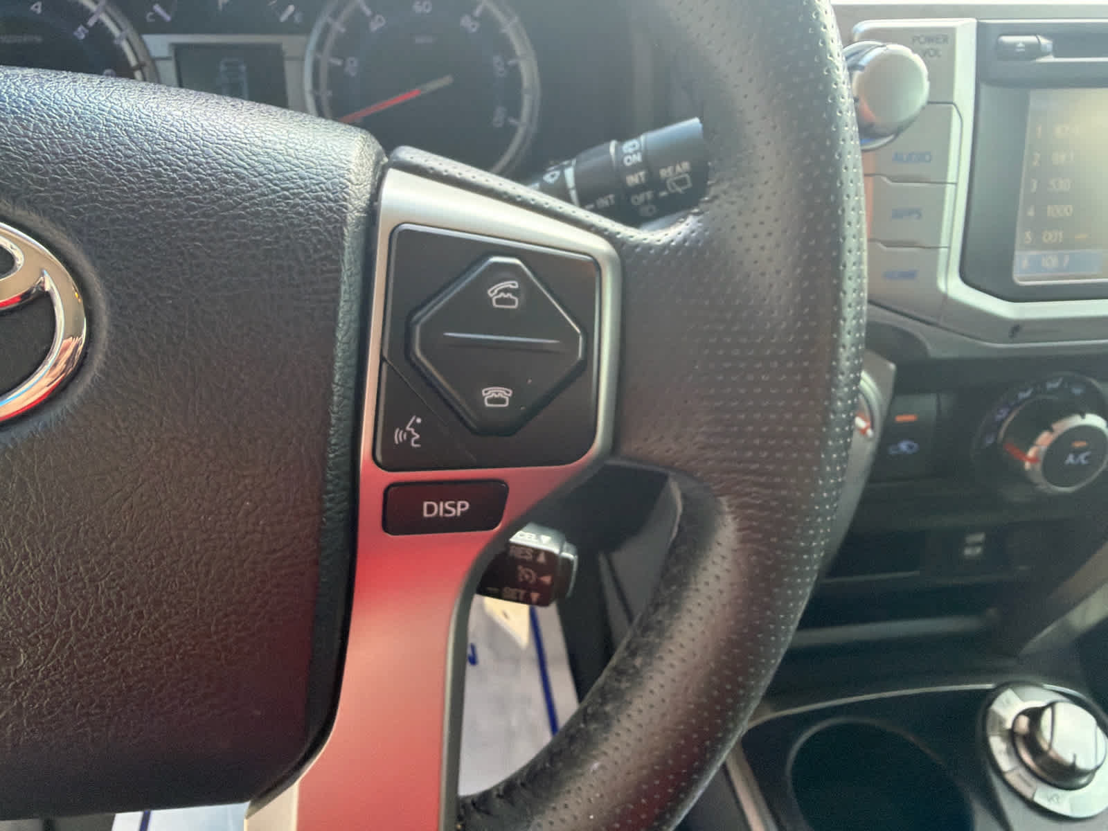 Used 2019 Toyota 4Runner SR5 AWD/4WD image 16