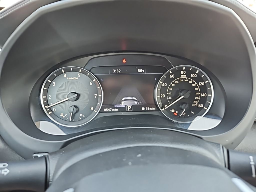 Used 2025 INFINITI QX55 Essential image 18