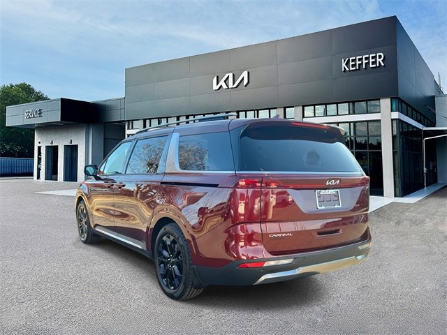 Certified 2023 Kia Carnival SX image 6