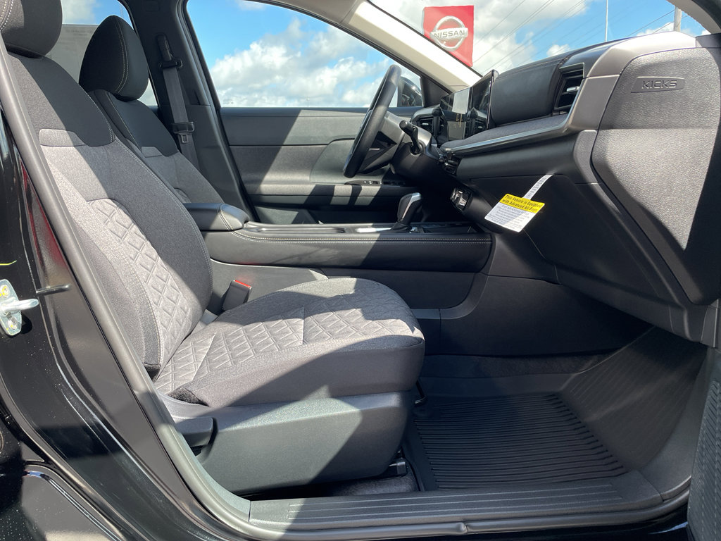 New 2025 Nissan Kicks SV w/ SV Premium Package image 23