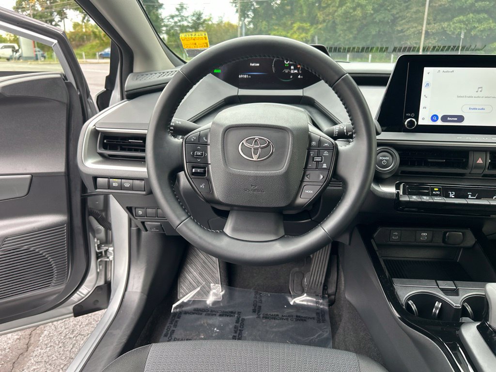 Certified 2024 Toyota Prius LE FWD image 13
