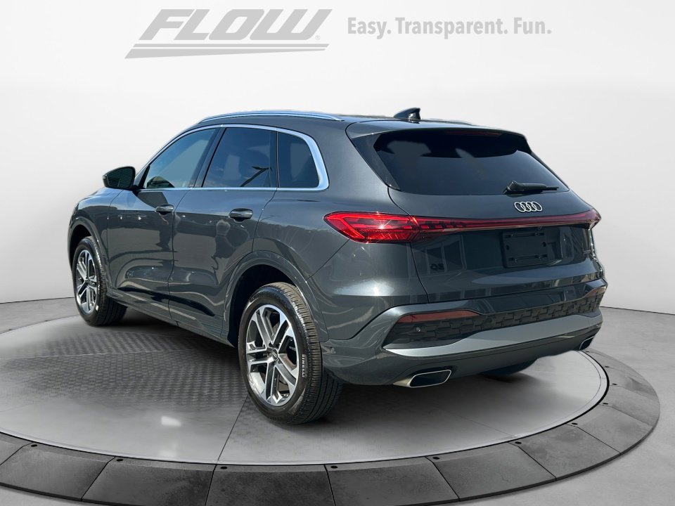 Certified 2025 Audi Q5 Premium w/ Convenience Package image 6