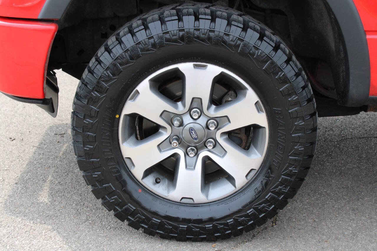 Used 2014 Ford F150 FX4 w/ Equipment Group 401A Mid image 14