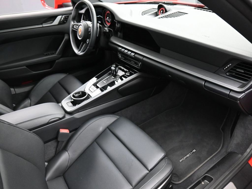 Certified 2020 Porsche 911 Carrera 4S image 27