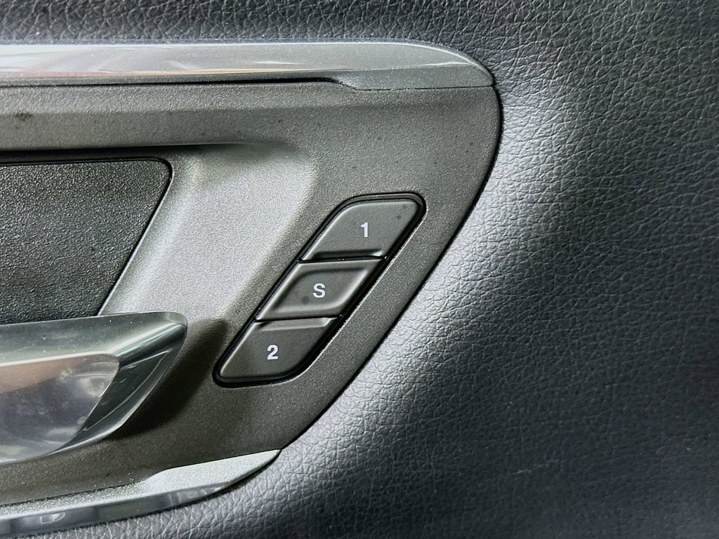 Used 2021 RAM 1500 Laramie w/ Sport Appearance Package image 21