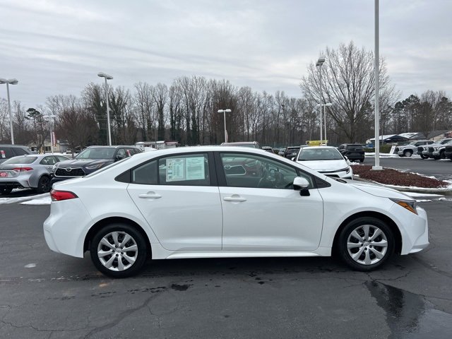 Used 2024 Toyota Corolla LE image 4