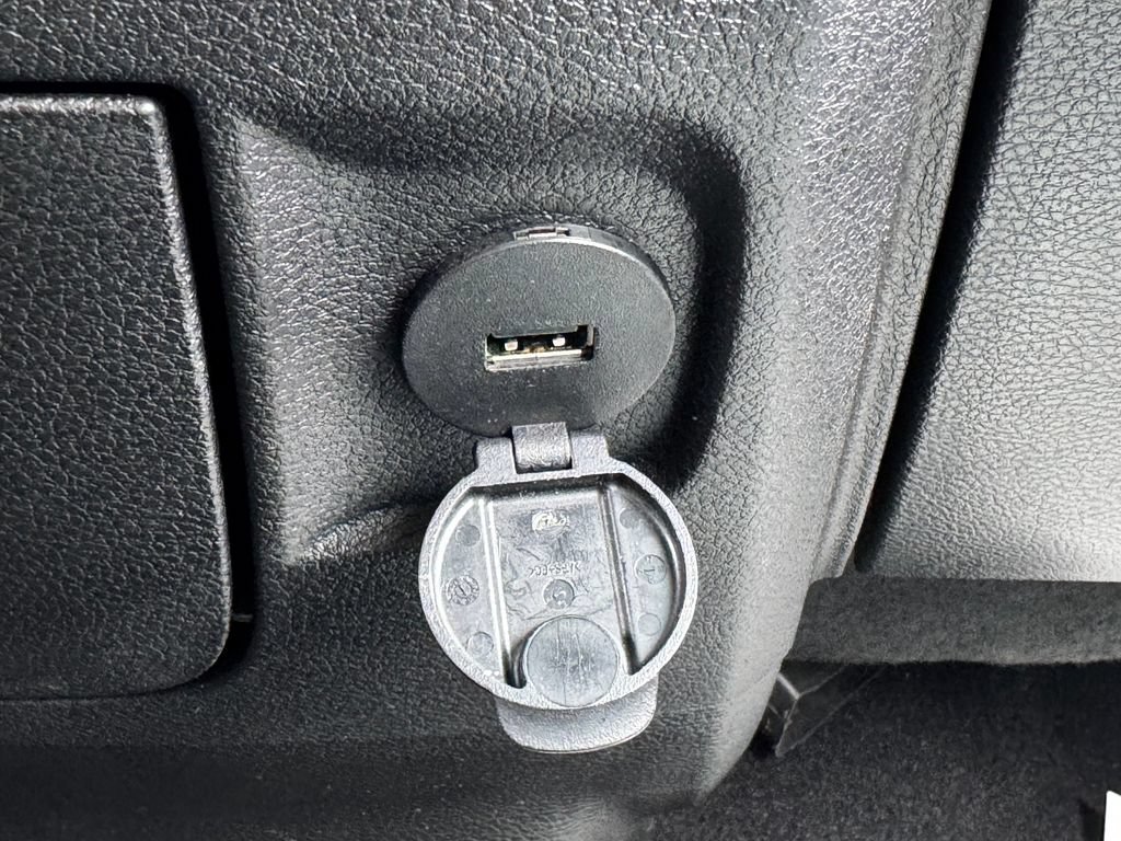 Used 2019 RAM 1500 ST w/ SXT Plus Group AWD/4WD image 26