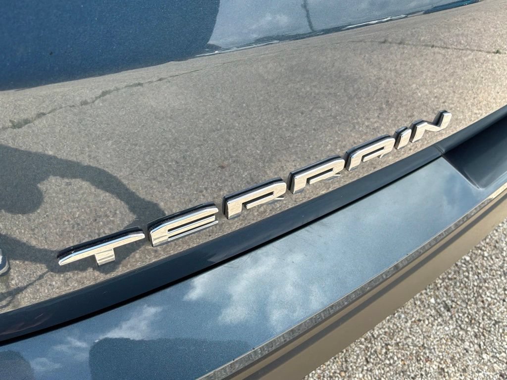 Used 2024 GMC Terrain SLE AWD/4WD image 31