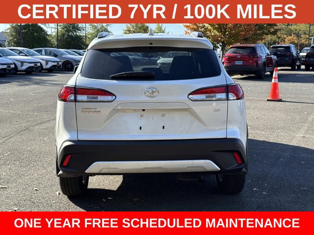 Used 2024 Toyota Corolla Cross LE FWD image 3
