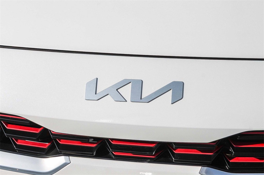 Used 2023 Kia Forte GT-Line w/ GT-Line Premium Package image 6