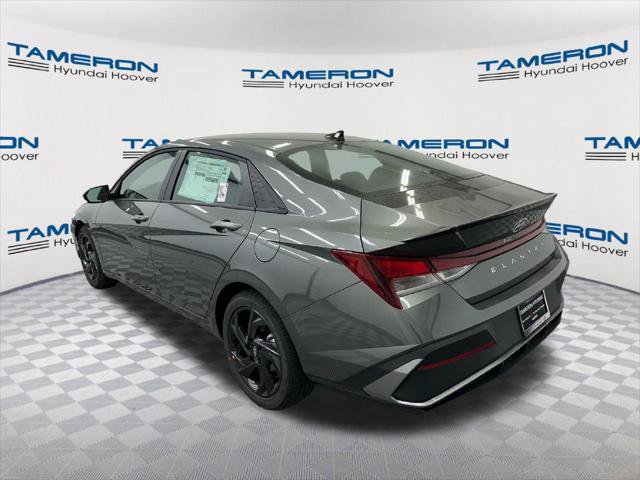 New 2026 Hyundai Elantra SEL Sport FWD image 3