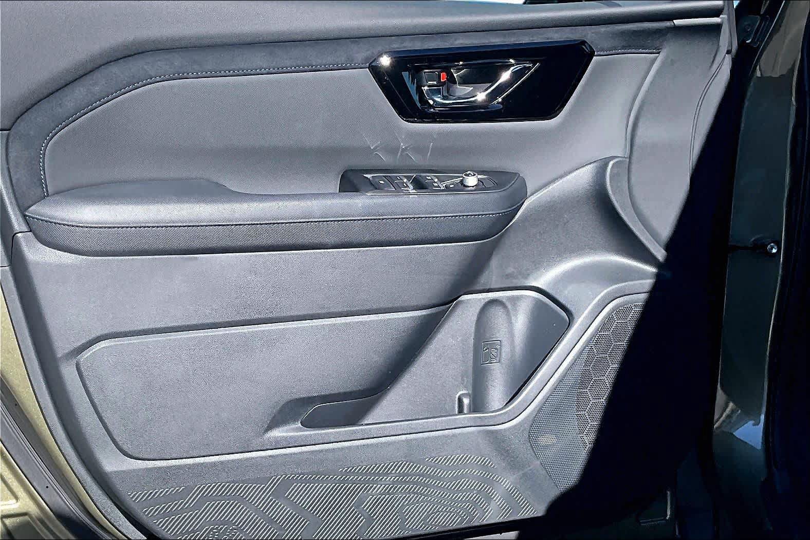 New 2026 Subaru Forester Limited AWD/4WD image 10