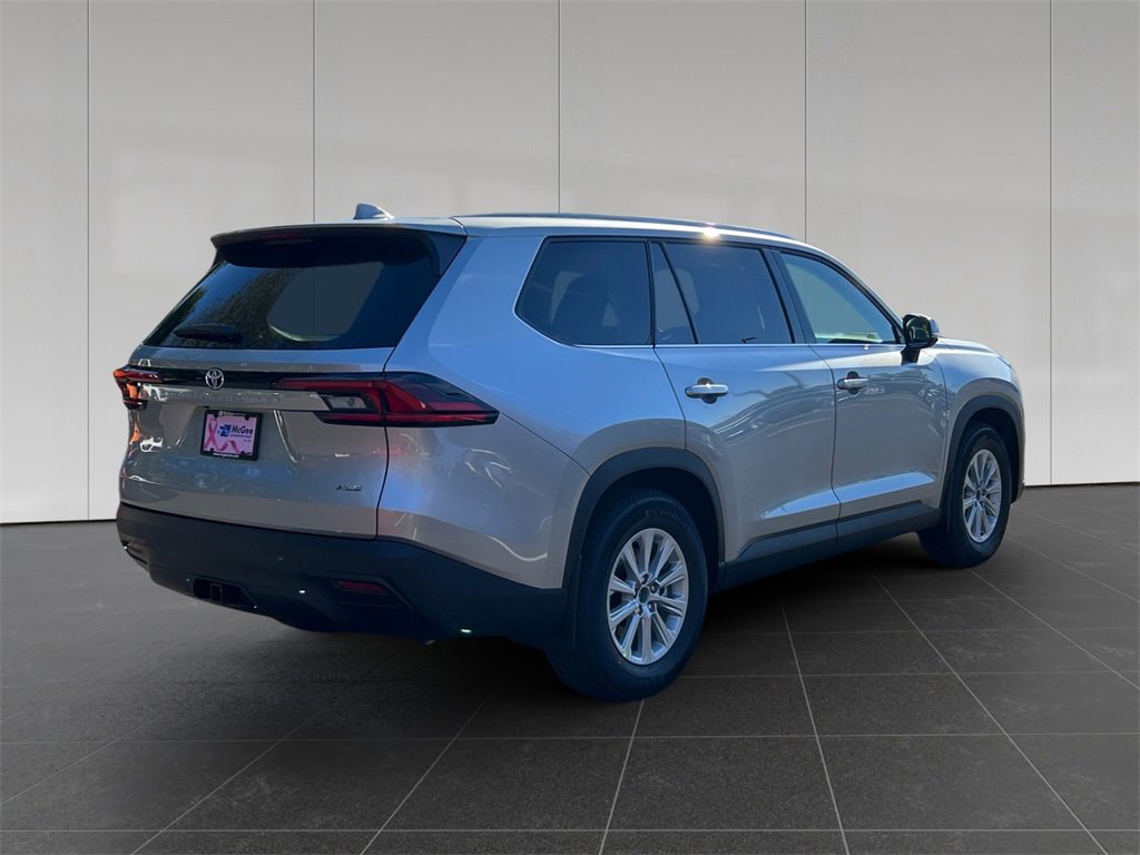 New 2026 Toyota Grand Highlander AWD image 5