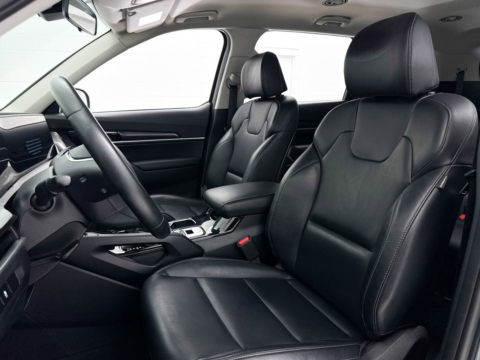 Used 2023 Kia Telluride S image 22