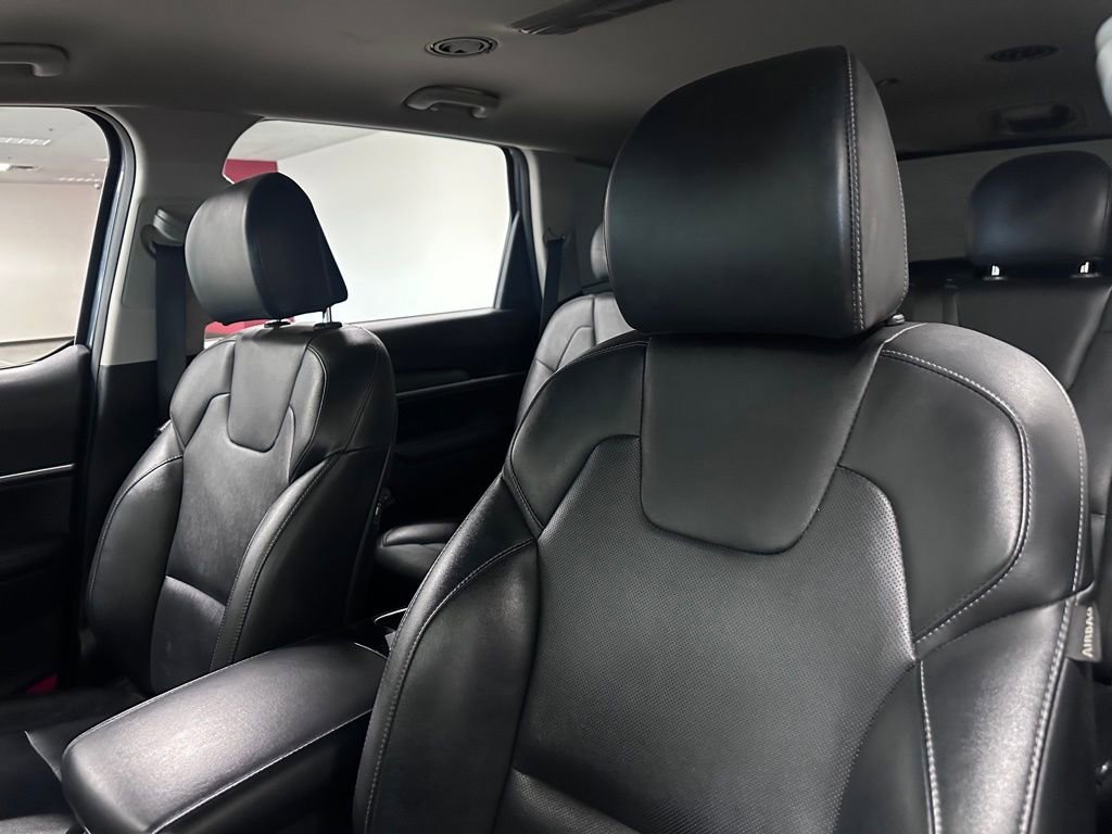 Used 2022 Kia Telluride LX image 16
