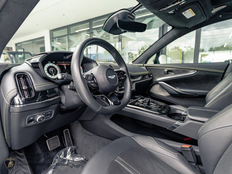 Used 2025 Aston Martin DBX 707 AWD/4WD image 27