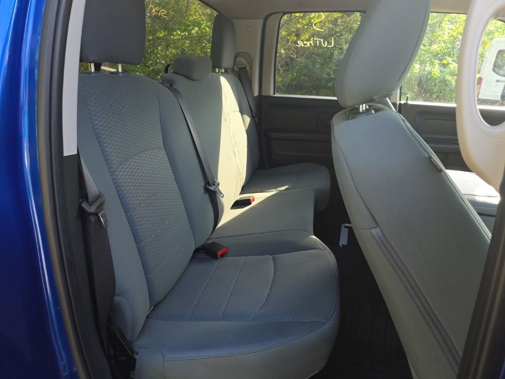 Used 2019 RAM 1500 Express AWD/4WD image 16