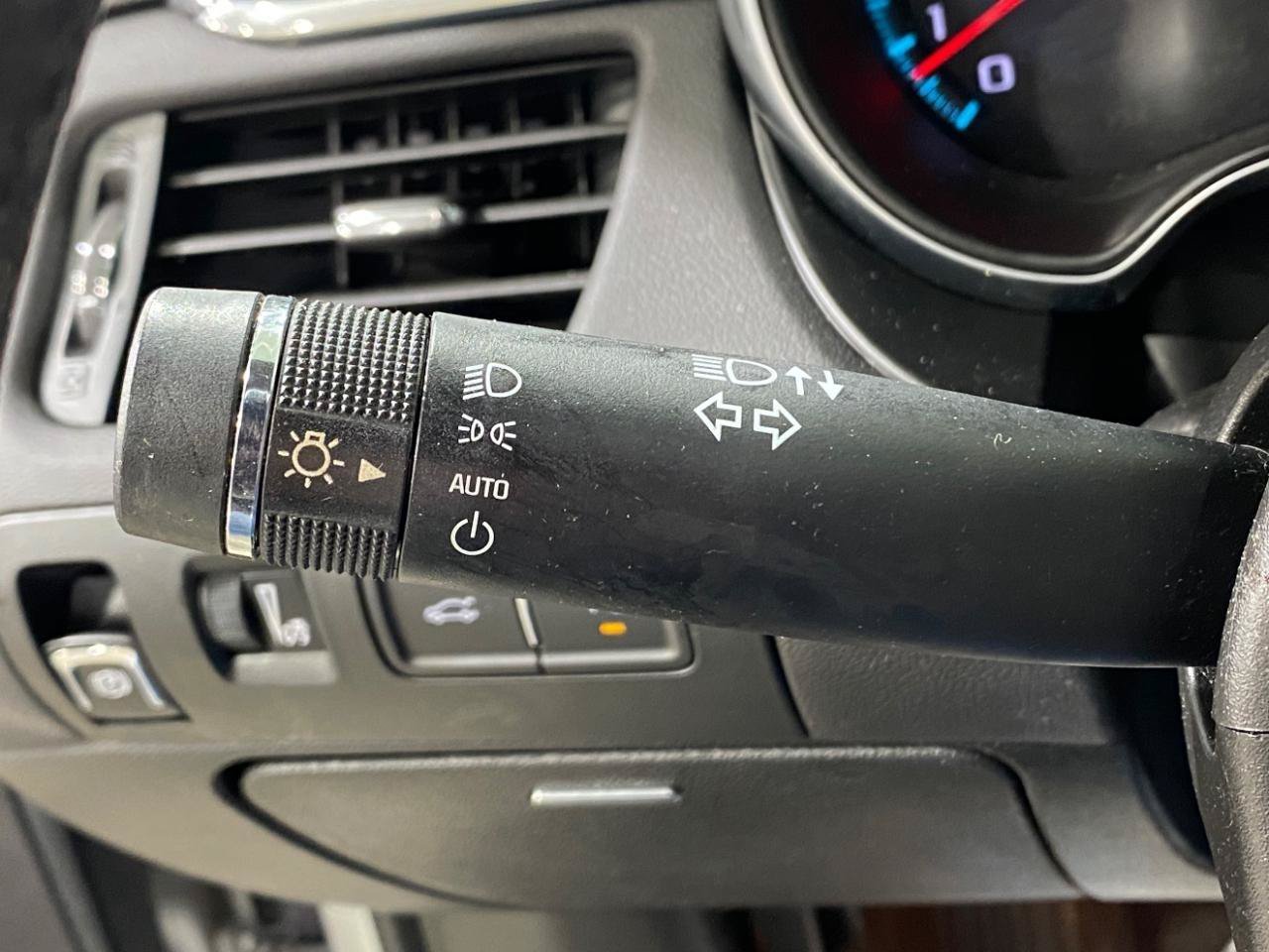 Used 2019 Chevrolet Impala Premier FWD image 20