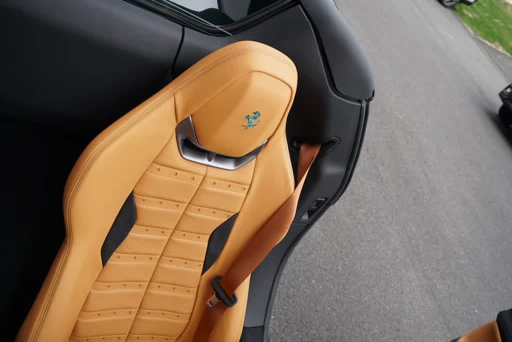 Used 2025 Ferrari 296 GTS RWD image 22