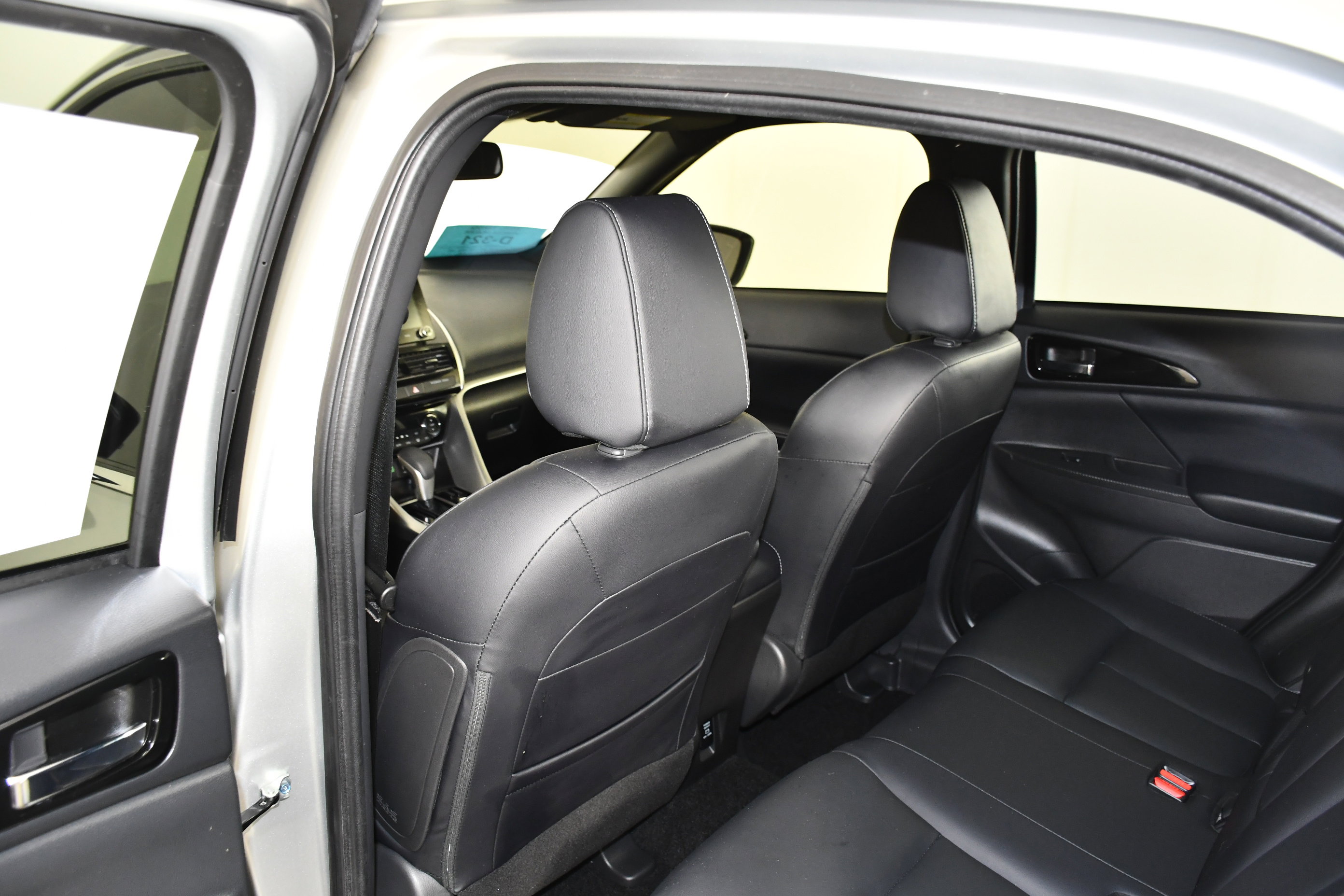 Used 2023 Mitsubishi Eclipse Cross SEL AWD/4WD image 46