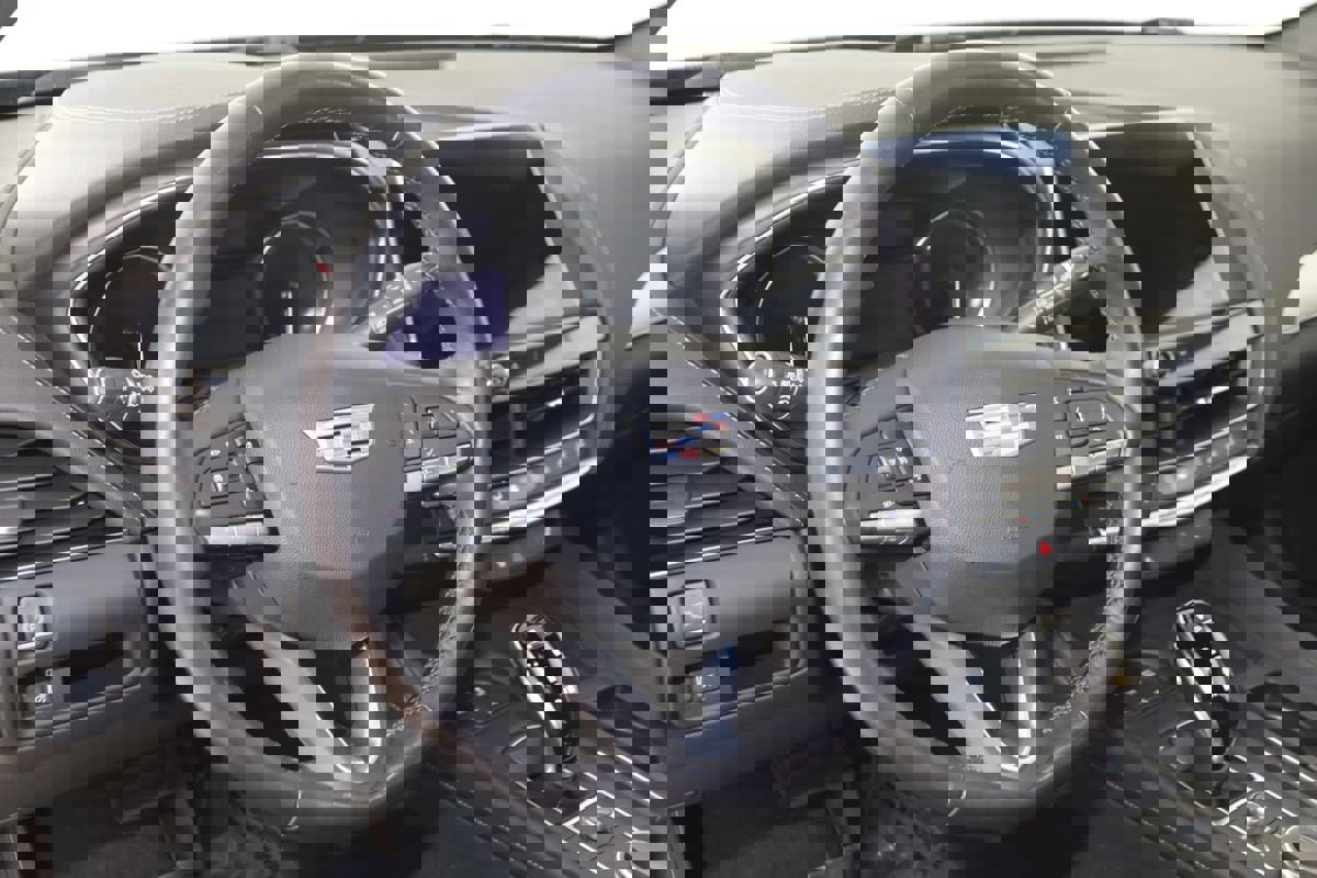 Used 2021 Cadillac CT5 Luxury w/ Cold Weather Package image 6