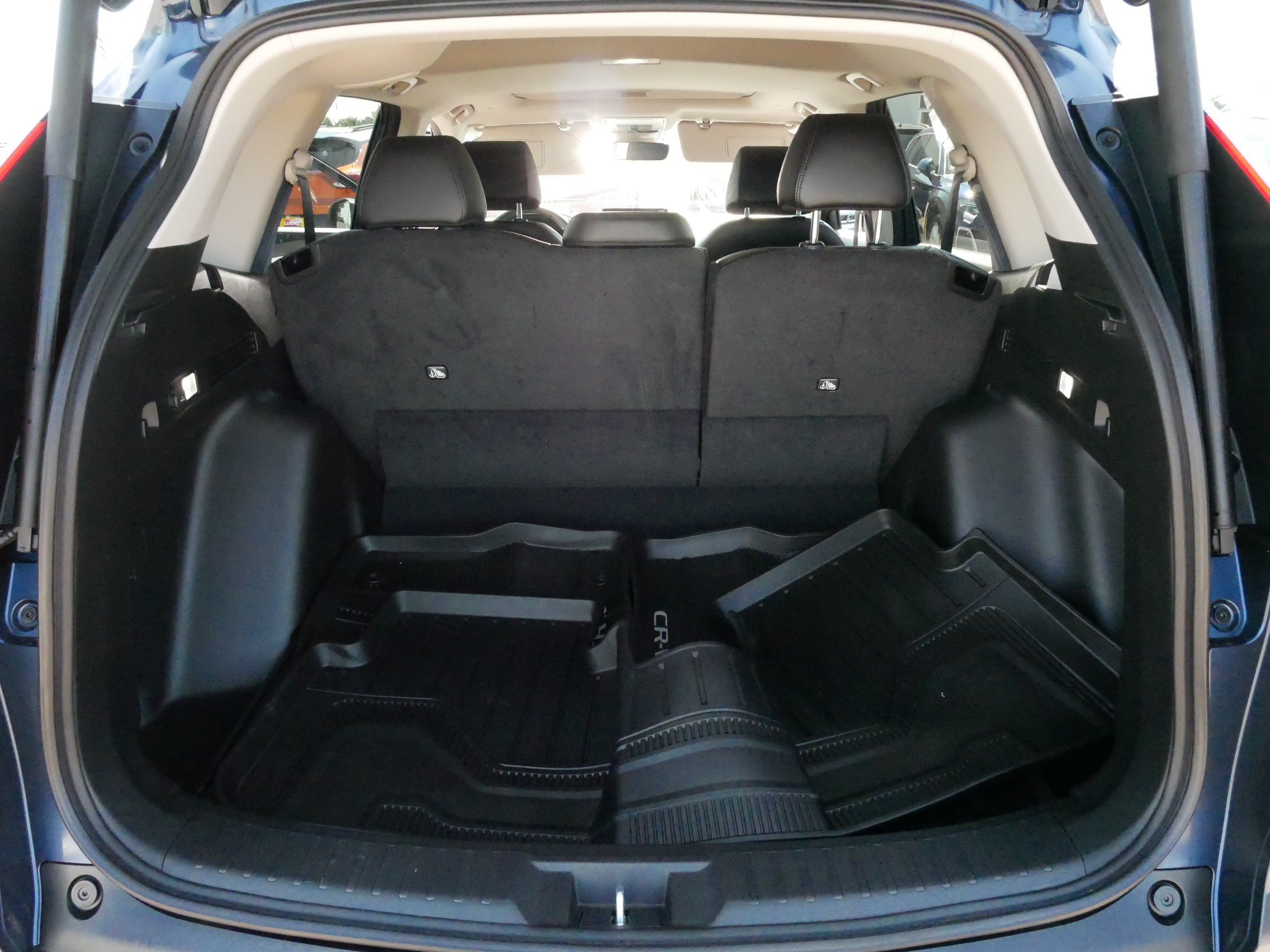 Used 2025 Honda CR-V EX-L image 18