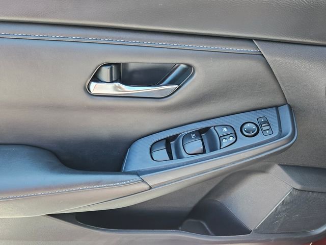 Used 2023 Nissan Sentra SV image 34