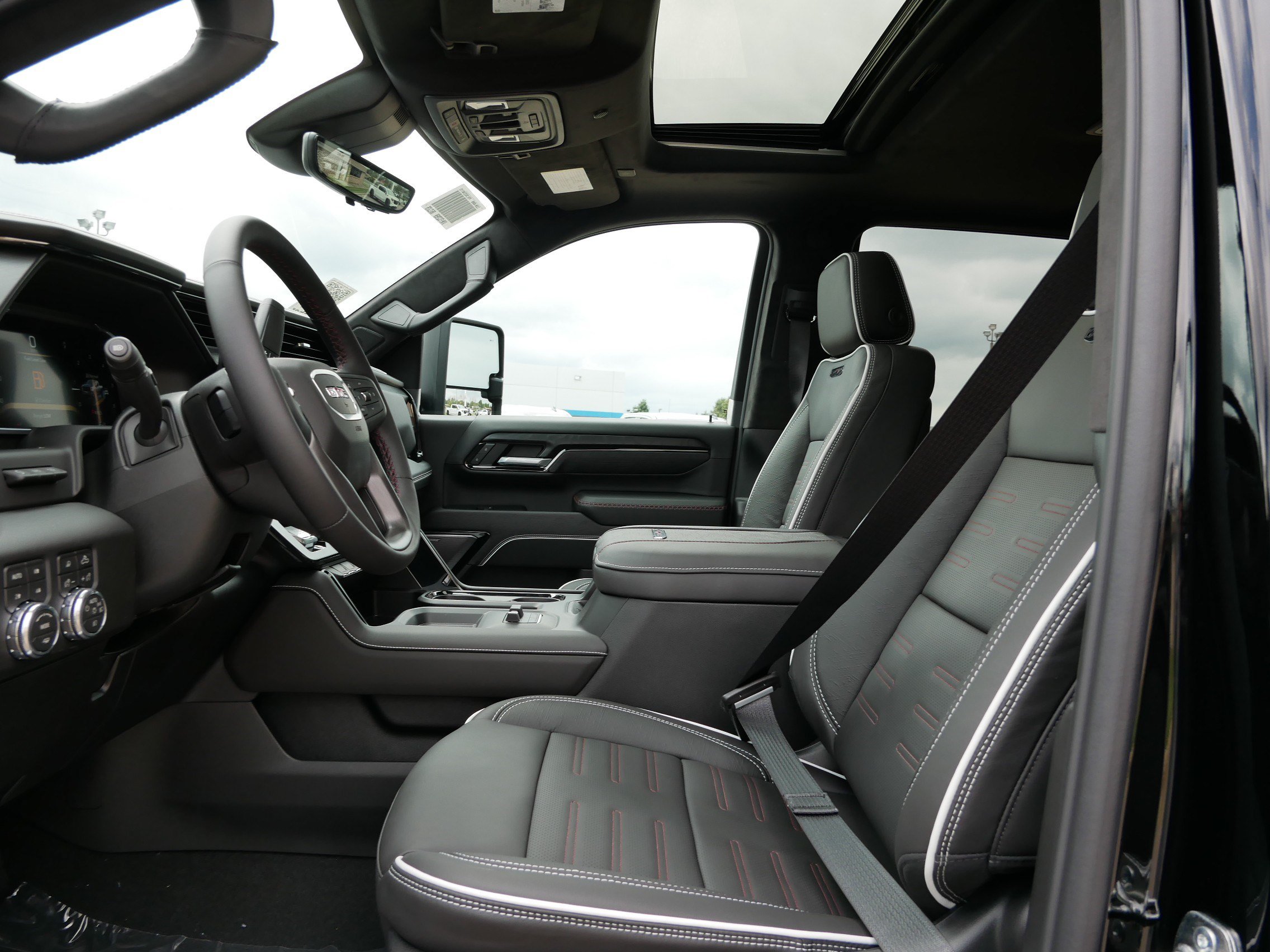 New 2026 GMC Sierra 2500 AT4X AWD/4WD image 11