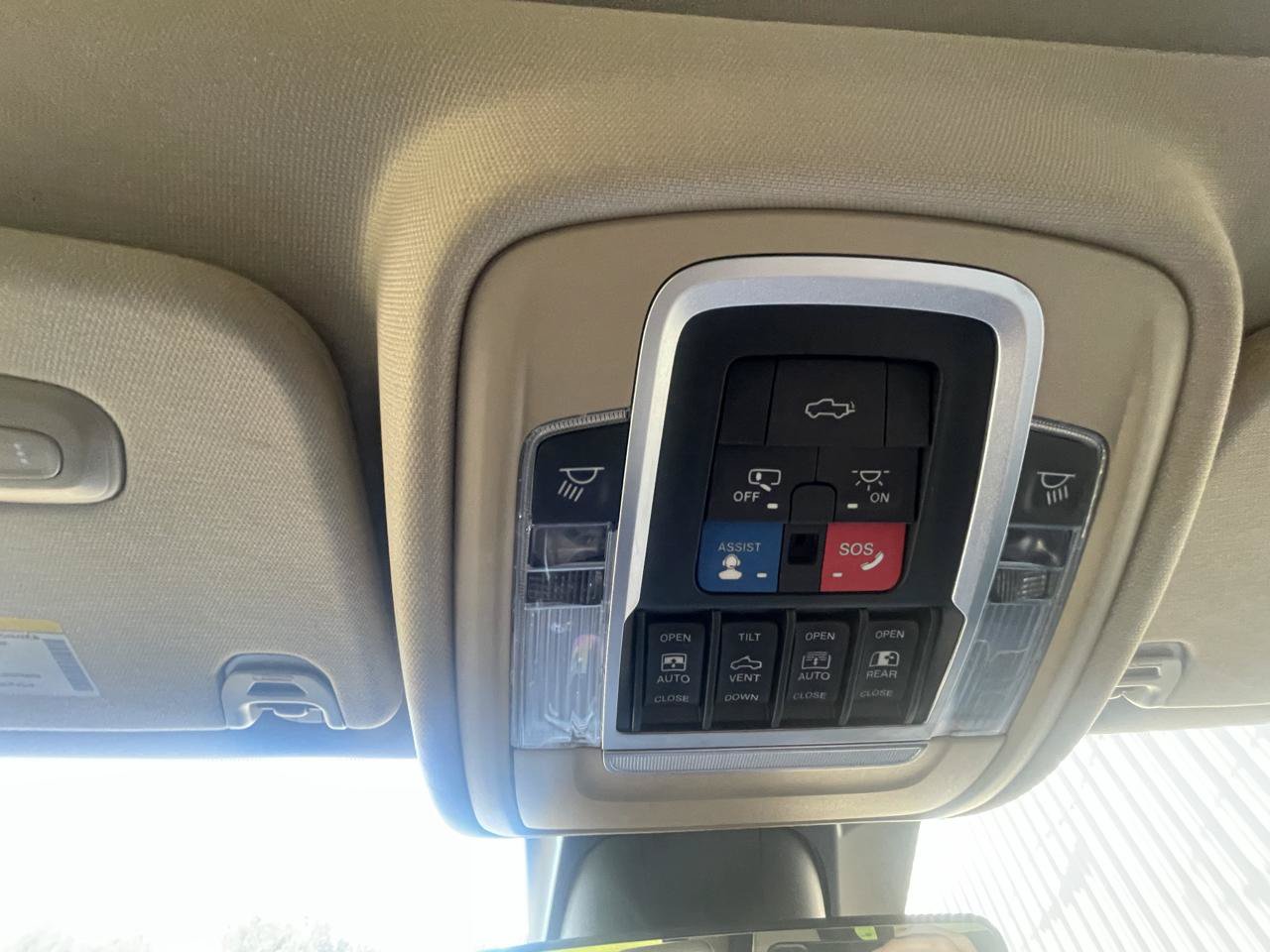 Used 2020 RAM 1500 Limited AWD/4WD image 23