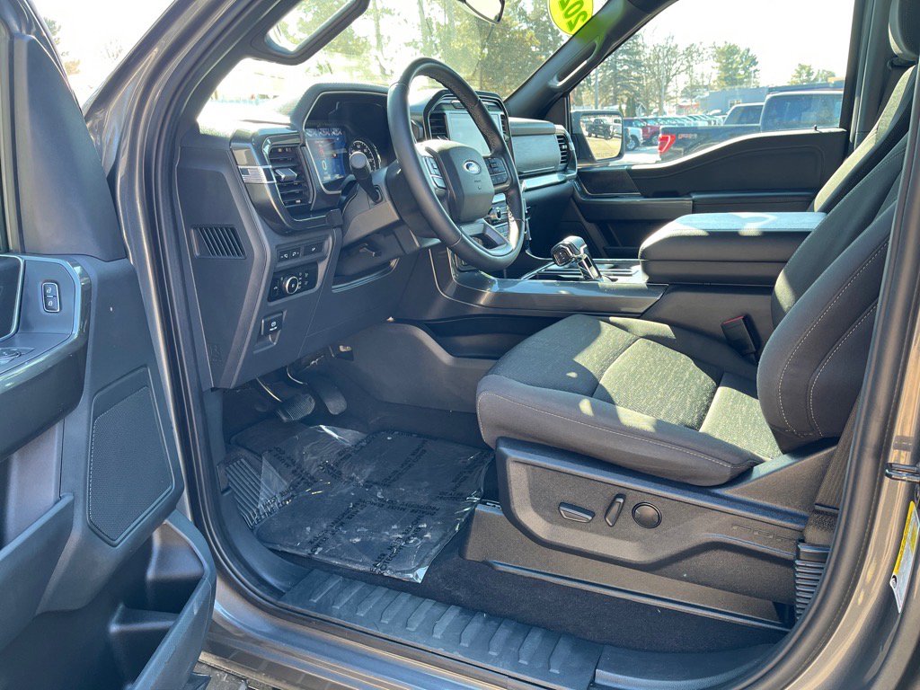 Used 2023 Ford F150 XLT w/ Equipment Group 302A High image 9