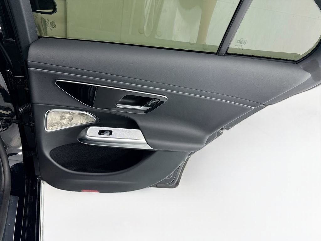 Certified 2024 Mercedes-Benz E 350 4MATIC Sedan image 26