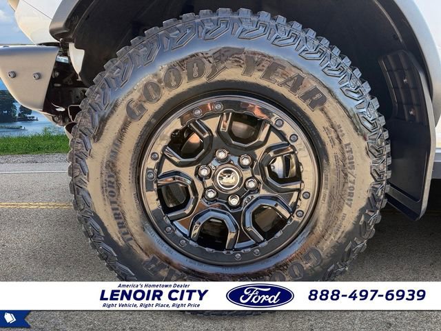 Certified 2022 Ford Bronco Wildtrak image 9