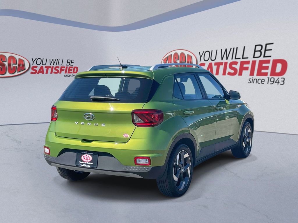 Used 2023 Hyundai Venue SEL image 6