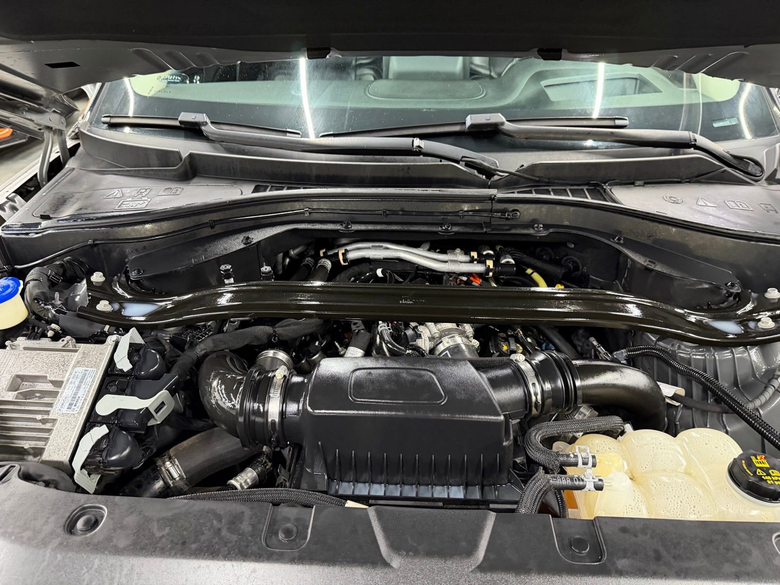 Used 2022 Lincoln Aviator Reserve w/ Equipment Group 201A image 28